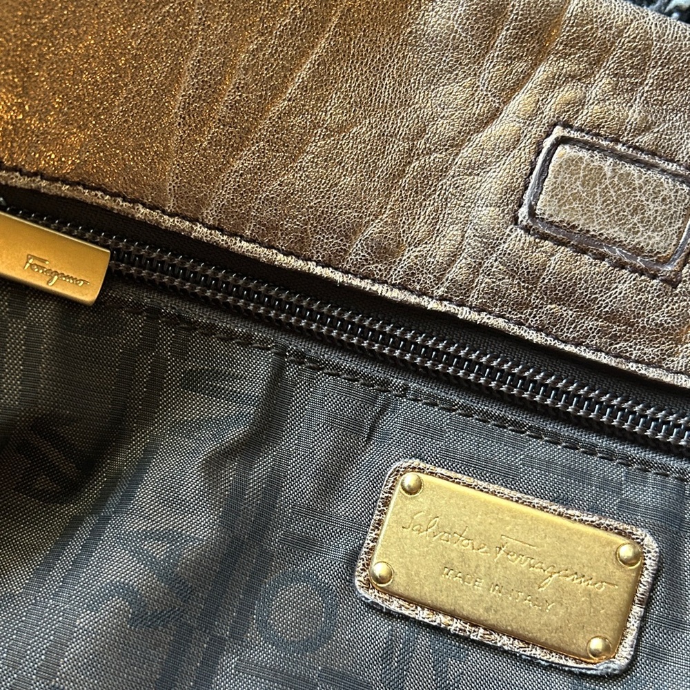 208. Salvatore Ferragamo Metallic Gold/Bronze Shoulder Bag - Picture 5 of 11